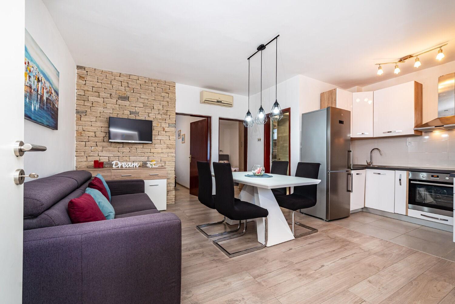 Apartments Dreamy - Free Parking نين المظهر الخارجي الصورة