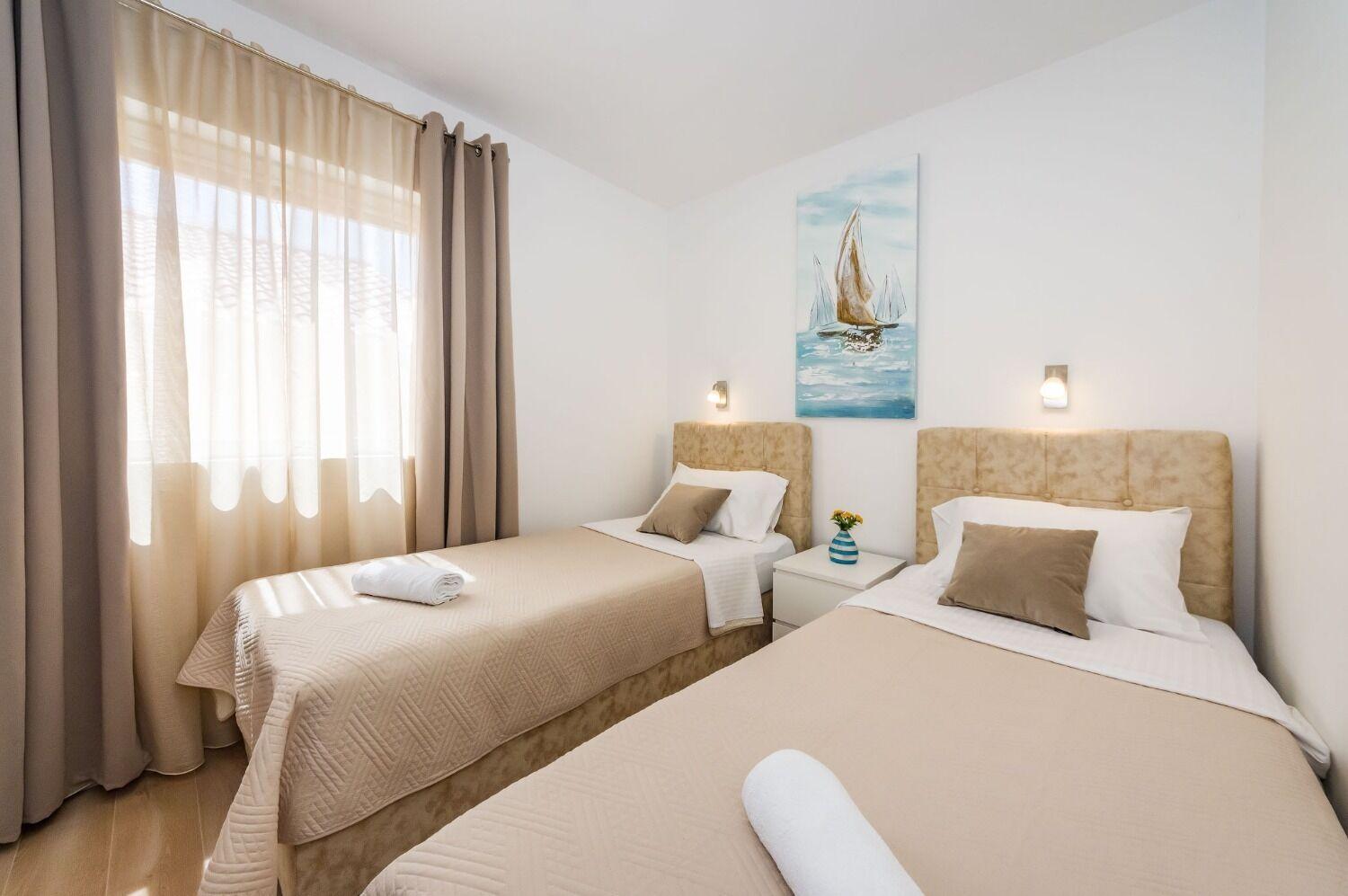 Apartments Dreamy - Free Parking نين المظهر الخارجي الصورة